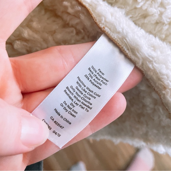 Talbots Faux Fur Vest Size XL - Picture 7 of 10